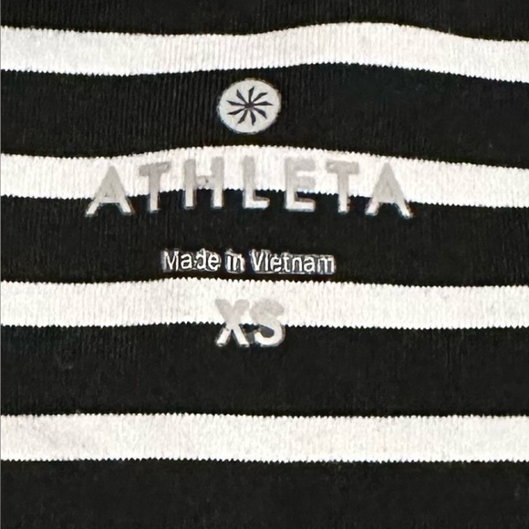 Athleta Women’s Size XS Black and White Striped Leggings EUC - Picture 4 of 7